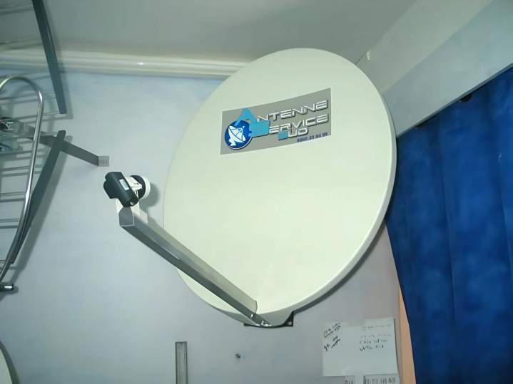 Antenne parabole Saint-Pierre